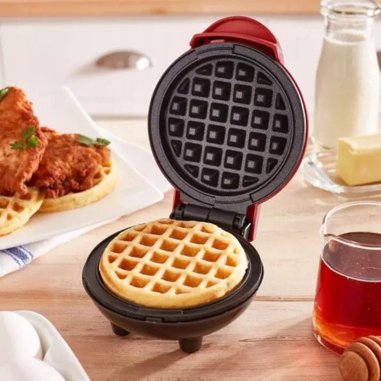 Waffle Maker Breakfast Machine – Non Stick Easy Clean Compact Electric Appliance For Quick And Delicious Homemade Waffles - Image 3