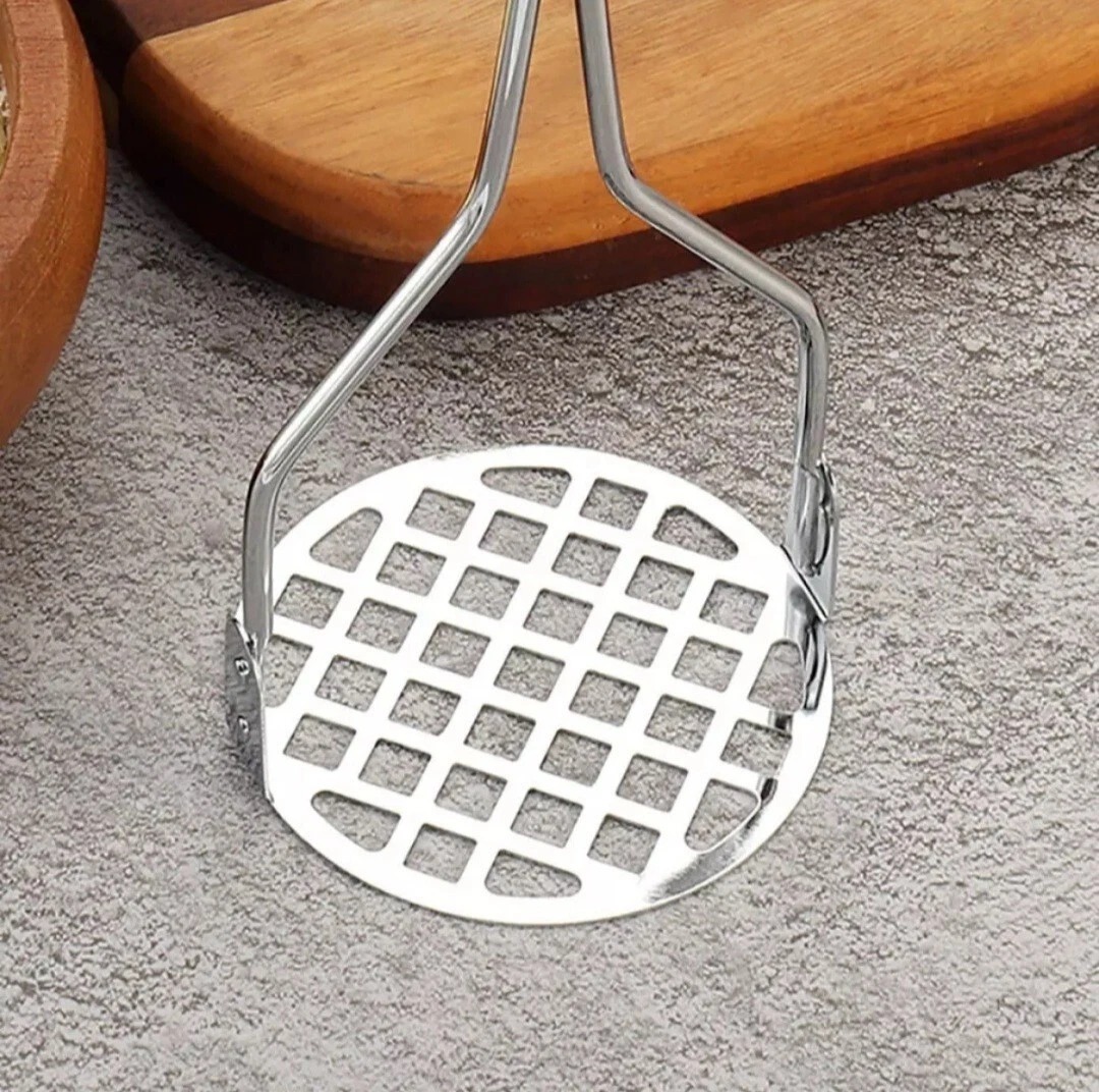 Potato Masher Stainless Steel Manual Kitchen Vegetable Ricer Fruit Banana Egg Crusher Tool - Random Color - Image 5