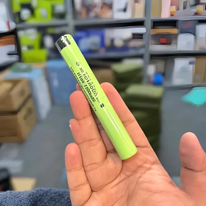 2KM Powerful Zooming Flashligh with 8 lithum cell pure steel waterproof body With Side Work Light & Usb Charging – Ultra-bright Type c charging port - Image 3